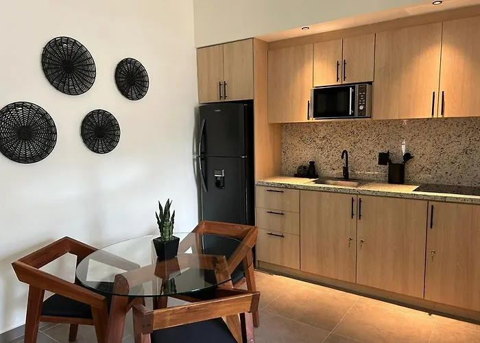 Stylish 2br Near The 5th Avenue & The * Playa del Carmen