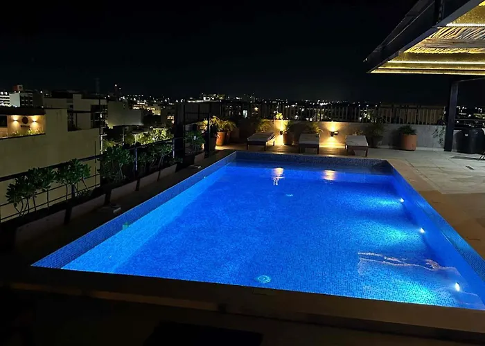 Apartament Stylish 2br Near The 5th Avenue & The *